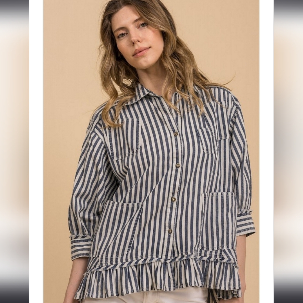 NWT! Blue Velvet Button Down Top Xl